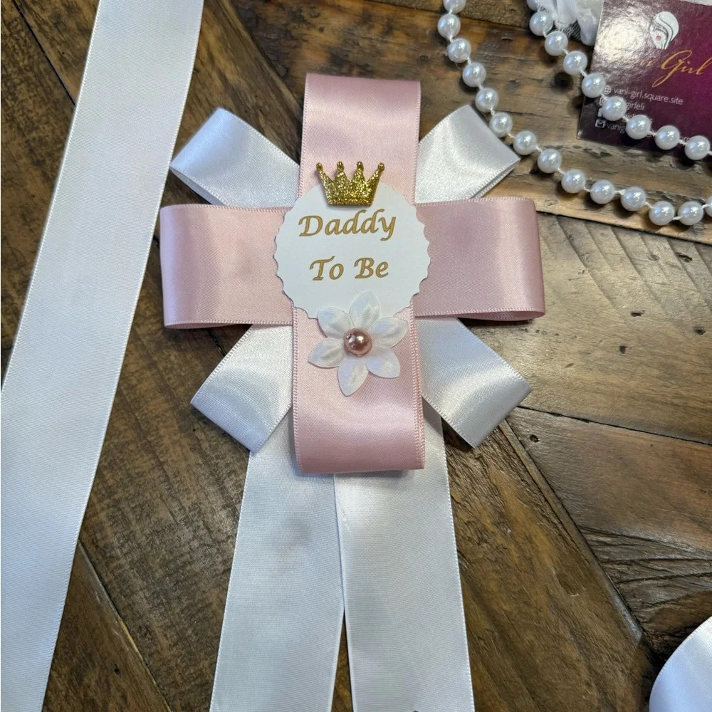 Elegant Pink and White Floral Belt for Kids